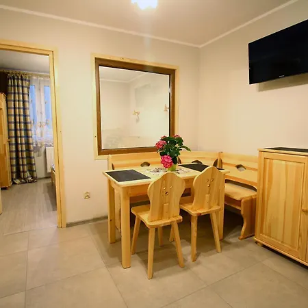 Stokrotka Pokoje I Apartamenty W Centrum Szczawnicy Szczawnica Exterior photo